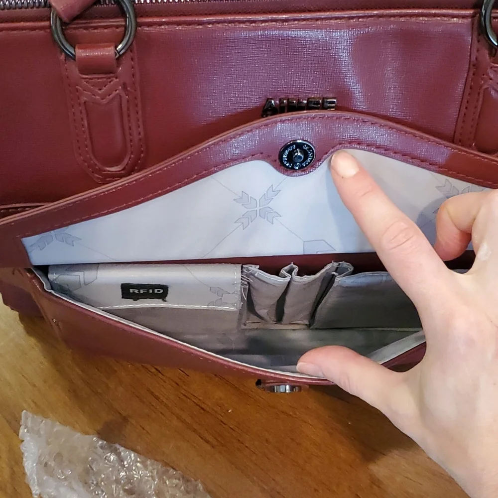 Aimee Kestenberg large Isla laptop bag